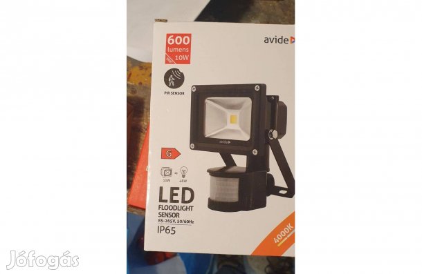 Alkonykapcsolós mozgásérzékelős led reflektor