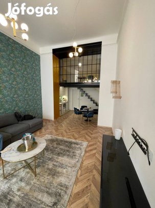 Alkuképes Prémium lokáció az Operánál