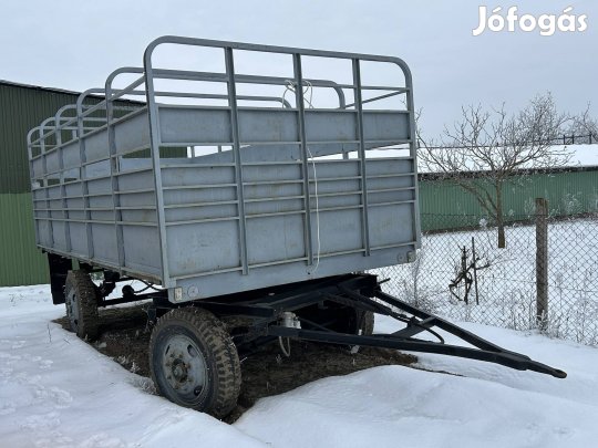 Állatszállító pótkocsi 5 év műszakival