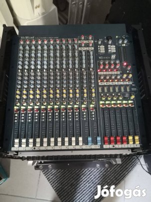 Allen&Heath zenekari vagy stúdió keverőpult