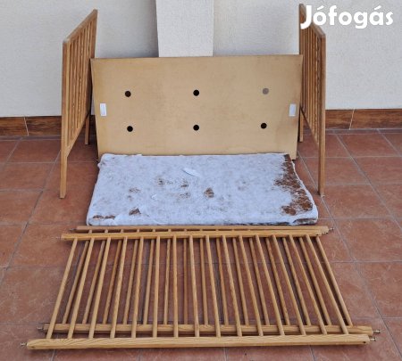 Állítható, rácsos kiságy, matraccal 20260320