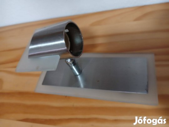 Állítható fali spotlámpa eladó!