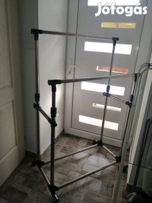 Állítható gurulós ruhaállvány dupla