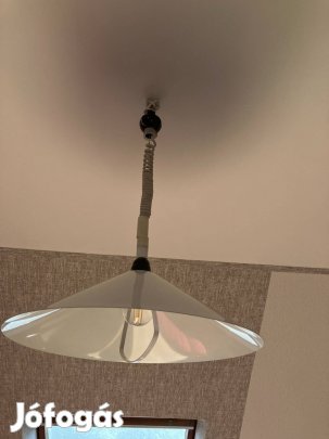 Állítható magasságú mennyezeti lámpa