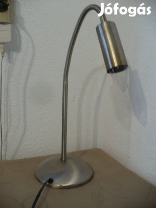 Állítható szárral "műhelylámpa" eladó