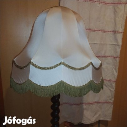 Állólámpa kolonial