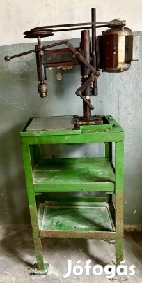 Állványos fúrógép