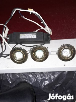 Álmennyezeti állítható,spotlámpa.