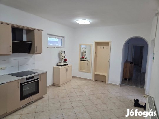 Alomhaz szinte nulla rezsiköltseggel