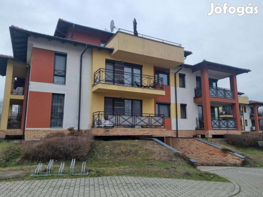 Álomlakás Tatán a Fényes lakóparkban