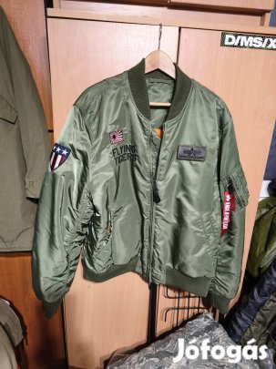 Alpha indrustries MA-1 limitált slim 2XL.