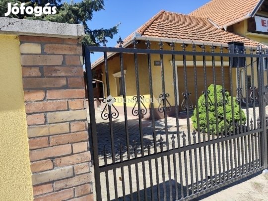 Alsónémedii 343 nm-es ház eladó