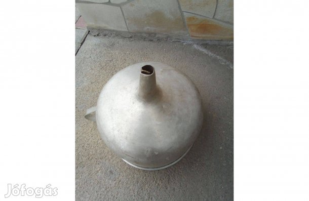 Alu tölcsér hordó töltéséhez