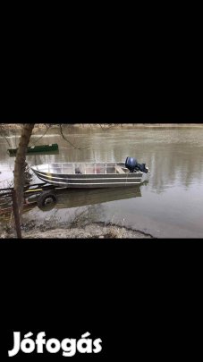 Aluminium csónak motorral