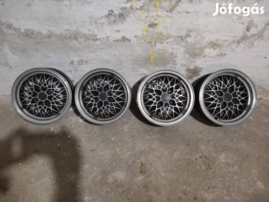 Alumínium felni Ford Fiesta kerékagyhoz