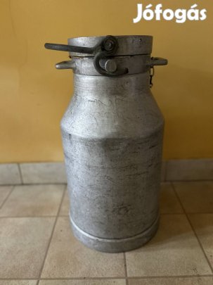 Alumínium kannák tárlcák