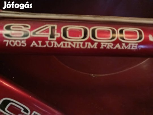 Alumínium kerkpár