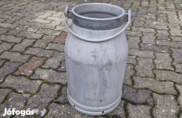 Alumínium tejeskanna 45×28cm