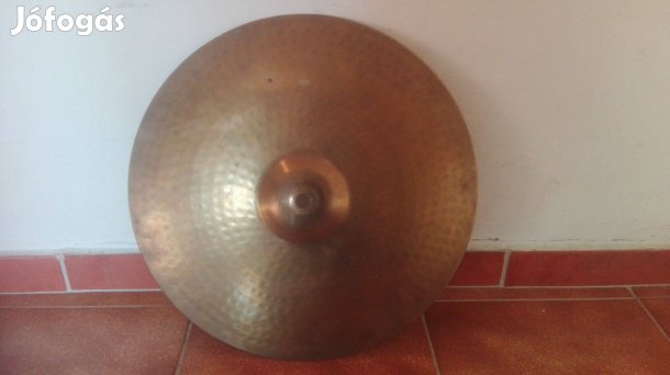 Amati Kraslice 16" vintage crush cintányér