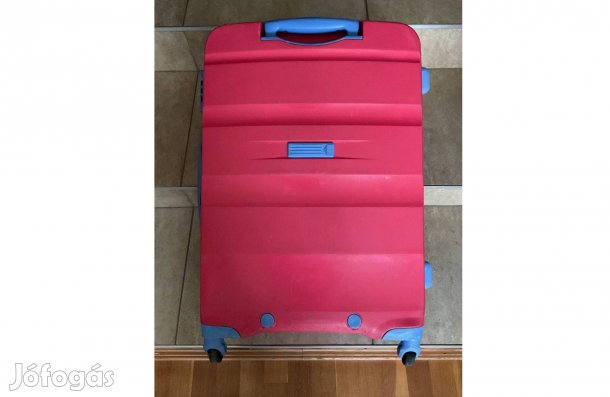 American Tourister közepes bőrönd eladó