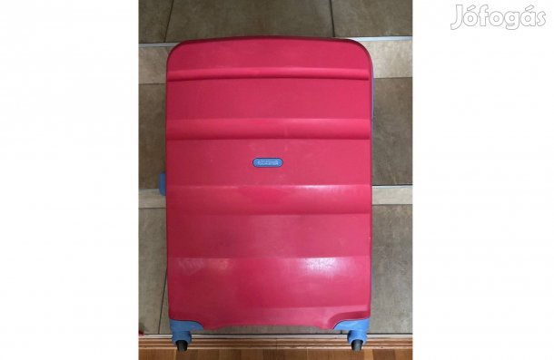 American Tourister közepes bőrönd félár alatt eladó