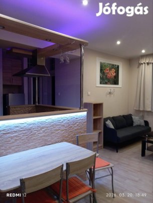 Amerikai konyhás, 2 hálószobás lakás a IX. ker.József Attila Ltp-en