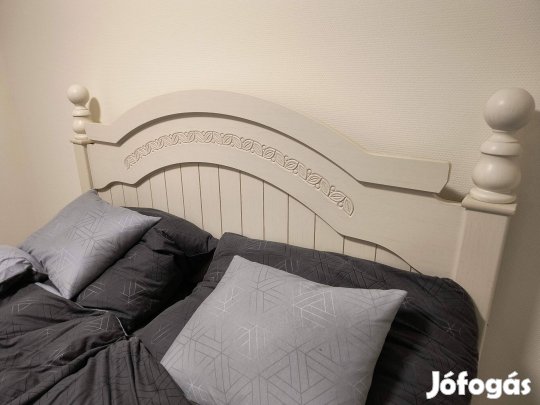 Amerikai stíusú franciaágy