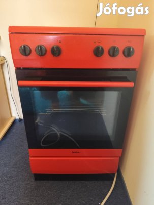 Amica Villany tűzhely piros