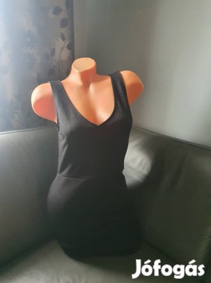 Amisu alkalmi, nyari ruha