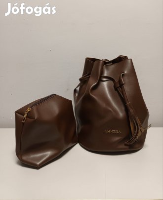 Amnesia hátitáska kézitáskával