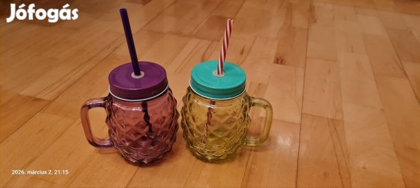 Ananász alakú szívószálas bögre, korsó