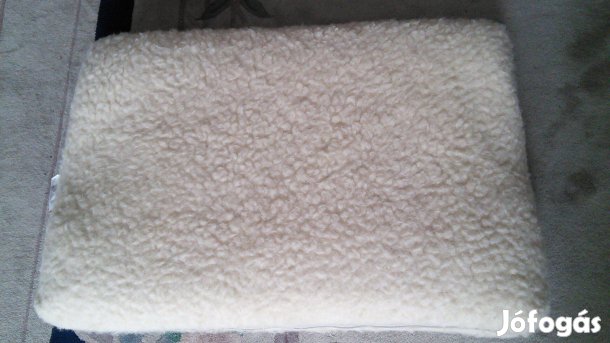 Anatómiai ergonomiai párna gyapjú huzattal 60x40 ergonomikus nagypárna