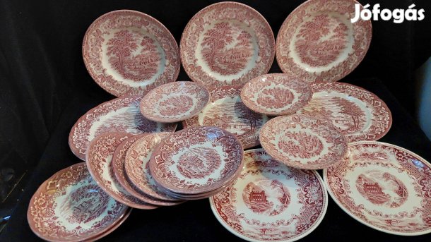 Angol porcelán tányérok egyben 19 db