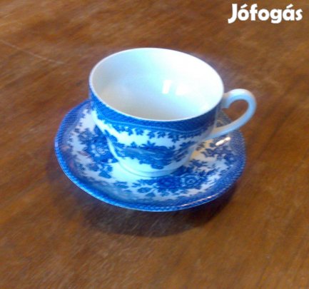 Angol teáscsésze alátéttel