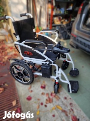 Antar AT52304 elektromos kerekesszék