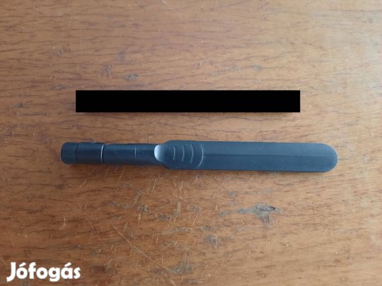 Antenna (felcsavarós)