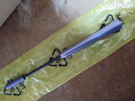 Antenna rúd tetőantenna 17 cm -s univerzális ,4600 Ft volt