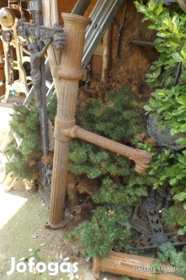 Antik 1880 eredeti Sárkányfejes Kastély kerti vas kút öntöttvas