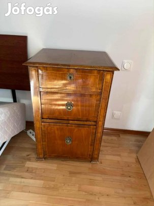 Antik Biedermeyer éjjeli szekrény