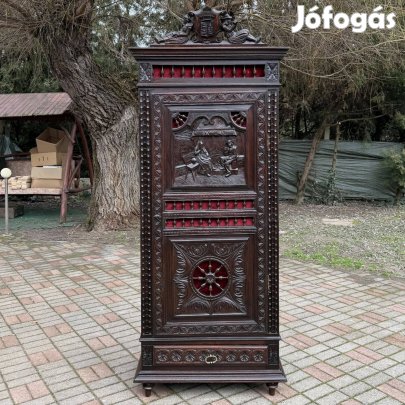 Antik Bútor - Breton ruhásszekrény