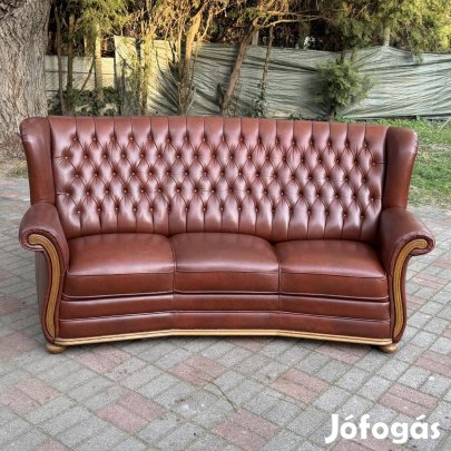 Antik Bútor - Chesterfield kanapé