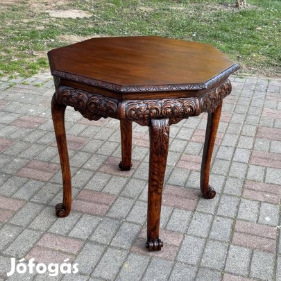 Antik Bútor - Historizáló asztal