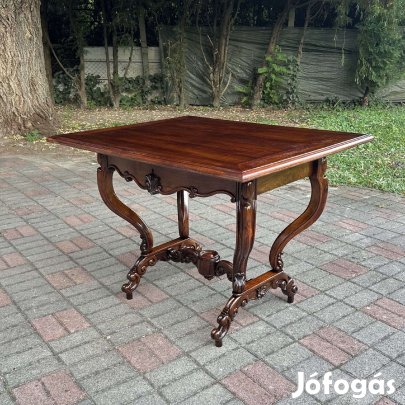 Antik Bútor - Historizáló társalgó asztal