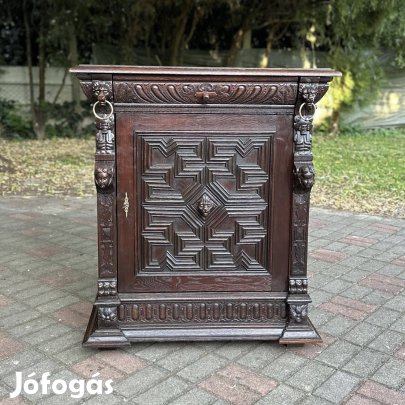 Antik Bútor - Neoreneszánsz komód