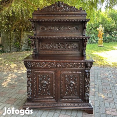 Antik Bútor - Neoreneszánsz pohárszék