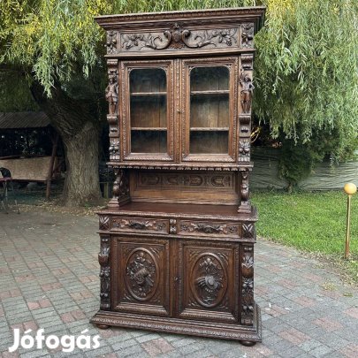 Antik Bútor - Neoreneszánsz tálalószekrény