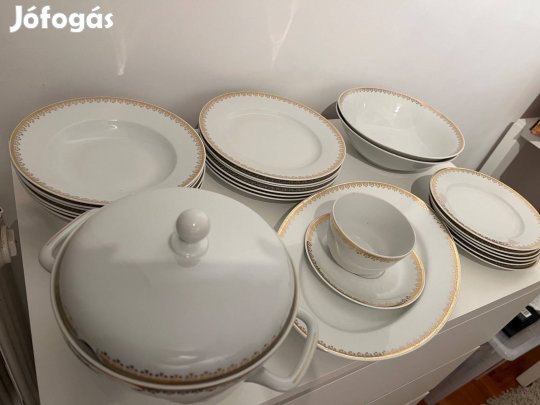 Antik MZ Altrohlau (Csehszlovák)6 személyes porcelán étkészlet