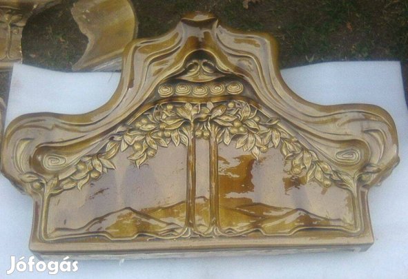 Antik Meisseni cserépkályha - 270 cm magas