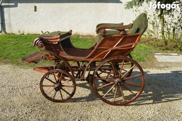 Antik Osztrák Hintó