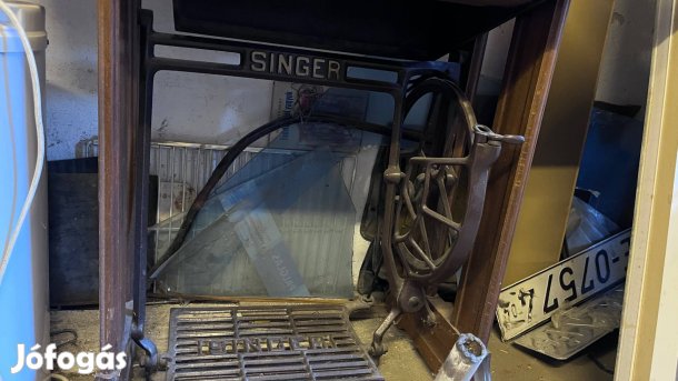 Antik Singer varrógép